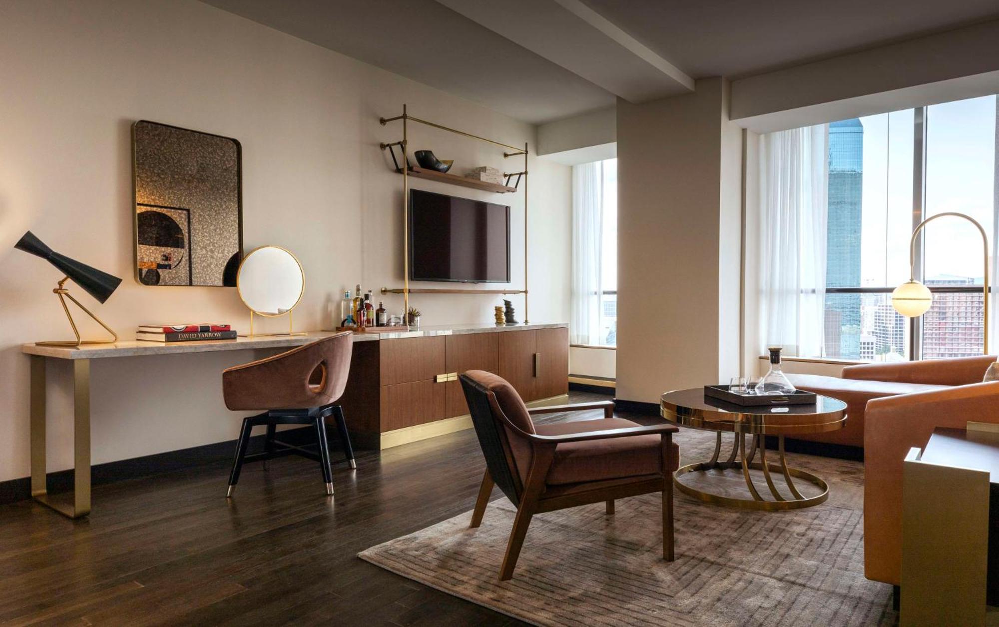 Corner Suite